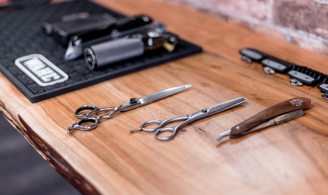 Les outils essentiels pour créer des modèles de coiffure en modélisme